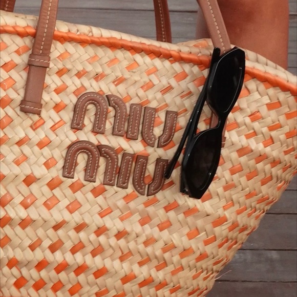 Miu Miu Basket Weave Tote in Cream and Orange - Picture 2 of 7